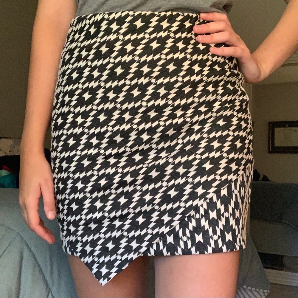 H&M Patterned Skirt